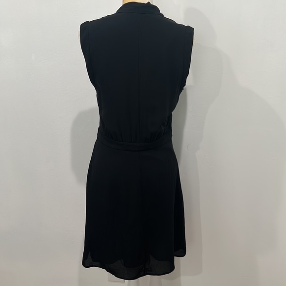 Theory Sleeveless V- Neck Dress Size 8 - Picture 8 of 14